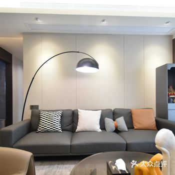 东莞装修:128平轻奢现代,温馨四居室