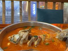 酸汤稻田鱼-苗湘食府(十年店)