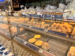 -昆明冠生园·蛋糕·面包(南强街店)