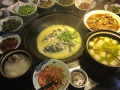 千岛湖胖头鱼-好灶头妈妈菜·柴火灶台鱼·千岛湖土菜地标美食