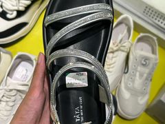 -砂之船奥莱(南京江宁店)