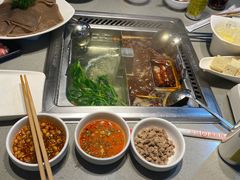 -海底捞火锅(杭州滨江九宜城店)