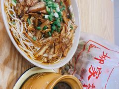 -万方圆拌粉瓦罐汤(九江湖滨店)