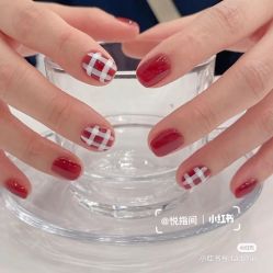 -悦指间美甲美睫