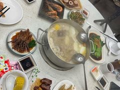 -肥仔文澳门猪骨煲(南京西路店)