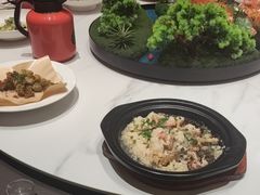 -阿瓦山寨·湘菜现炒·剁椒鱼头王(咸阳总店)