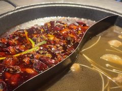 -鹿鸣山草本茶香火锅(园西路店)