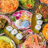 厨师都是泰国人的大排档味道太正了 太羡慕了