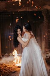 -不晚国际婚纱礼服