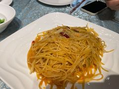 酸辣土豆丝-巴扎美食·新疆菜·西域歌舞表演餐厅(新疆大厦店)