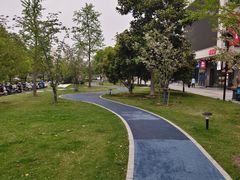 -浦江城市生活广场(江月路店)