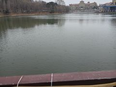 -王府井奥莱棋盘山小镇