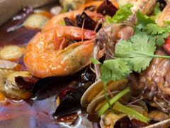 -老东镇啤酒屋海鲜加工·蒸汽海鲜·海鲜烧烤(台东店)