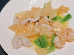 -湖畔鲁菜·二十年老字号餐厅(大明湖店)