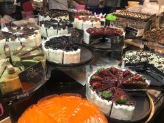 -席娜卡琳火车铁道夜市