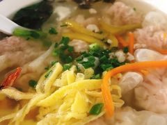 -长人馄饨铺(解放街店)