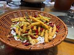 -黄泥岗·地道湖北菜(奥特莱斯店)