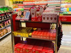 -好乐迪(张扬路八佰伴店)