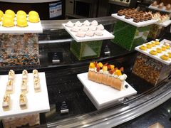 -亚特兰蒂斯-番红花海鲜自助餐厅·鲜活海鲜·小火锅