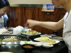 -汉罗山韩式烤肉(平房区南厂绿色新城店)