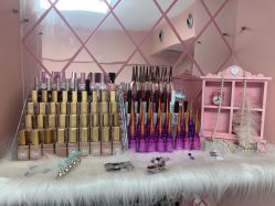 -Pink You美甲美睫纹绣定制中心