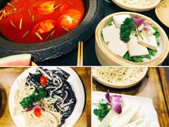 -唇辣号重庆老火锅(石担路店)