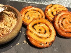 鹅肝酱葱油饼-杭州西子湖四季酒店·金沙厅
