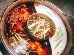 -渝涯重庆豆花老火锅(中赢国际店)