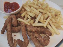 -陈大锅·岳阳鱼馆·地道岳阳菜(美食街店)