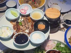 -额娘·春饼烤鸭(天鸿店)
