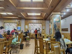大堂-东巴谷野生菌火锅餐厅