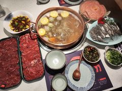 -牛村来人潮汕牛肉火锅(西单店)
