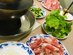 精品羊肉-鑫龙火锅城(经二纬四店)