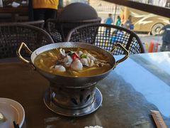 -隔壁老王·家常云南菜(花巷店)