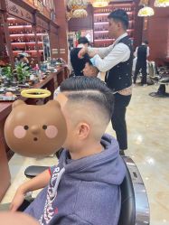 -尼特斯男士发型馆