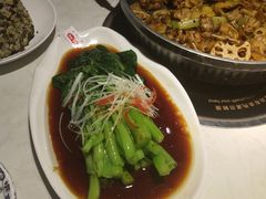 清炒菜心-蛙蛙叫干锅年代(簋街总店)