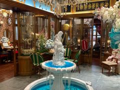 -秘密旅行Bonjour(黑金冠 江南西店)