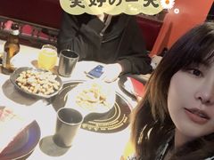 -沪小胖小龙虾(淮海中路旗舰店)