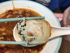 -小杨生煎(金山百联购物中心3楼店)