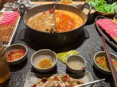 -三出山火锅(南京万象天地店)