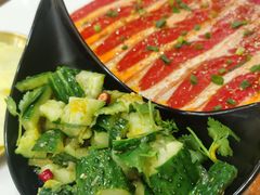 凉拌黄瓜-八乔煎肉馆·丹东特色煎锅(梅林店)