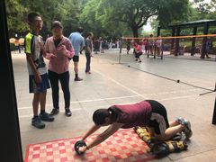 -玲珑塔公园