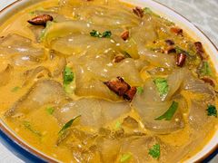 黄瓜拌拉皮-华盛园卷子王农家菜水库鱼