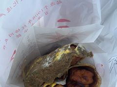 双鸡蛋双果子-清真·二嫂子煎饼果子(卫津路总店)