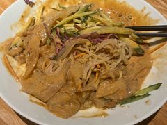 -关东小磨东北菜(上海长风大悦城店)