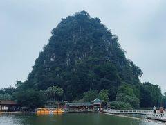 -星湖旅游景区七星岩