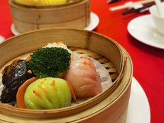 精品四式虾饺皇-酌宴府The China Club·广州万富希尔顿酒店(云城东路店)