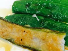 -龙悦湾酒家·八阵鱼生·渔人码头店