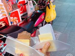 -詹爷爷乌节路街头冰淇淋