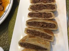馅饼-老码头黑皮肘子锅包肉(文政街店)